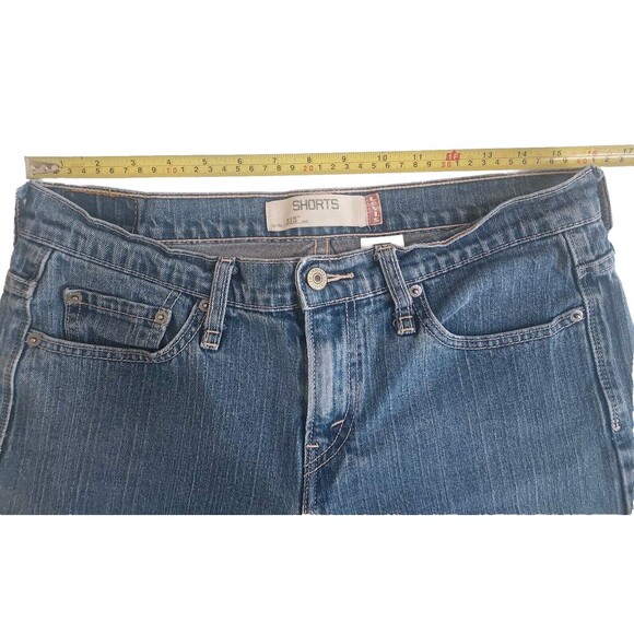 Ladies Levi 515 Stretch Blue Denim Shorts 6" Inseam Size 10 - Picture 4 of 6